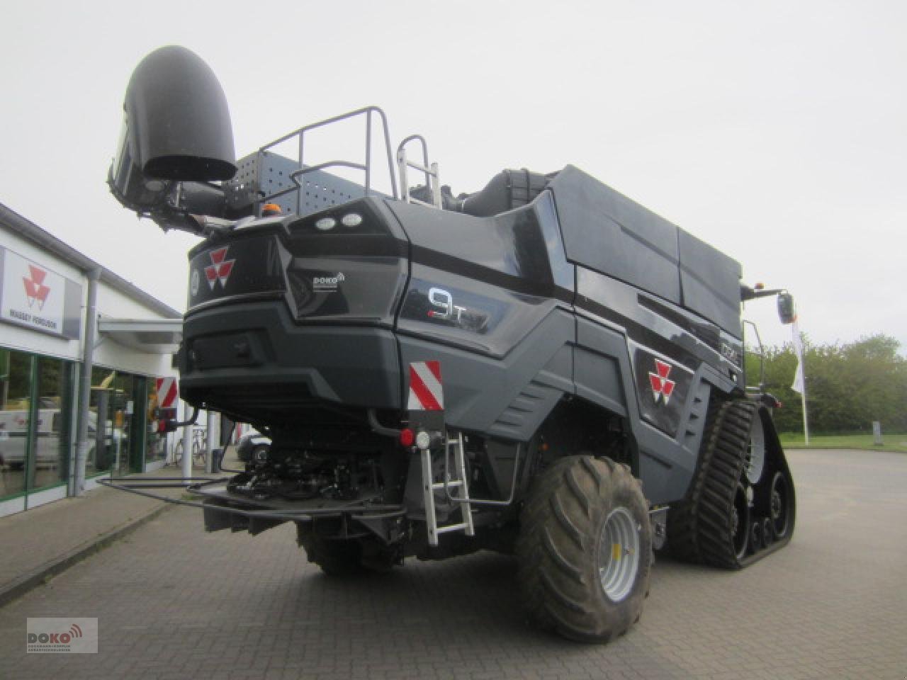 Mähdrescher del tipo Massey Ferguson Ideal 9T, Gebrauchtmaschine en Schoenberg (Imagen 3)