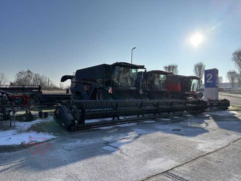 Mähdrescher van het type Massey Ferguson IDEAL 9T, Gebrauchtmaschine in Schwechat (Foto 1)