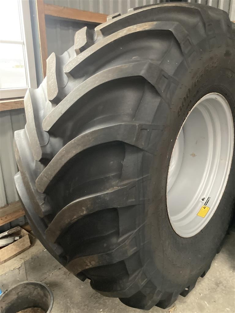 Mähdrescher tipa Massey Ferguson KOMPLET HJUL med nyt dæk str. 800/65R32, Gebrauchtmaschine u Vejle (Slika 1)