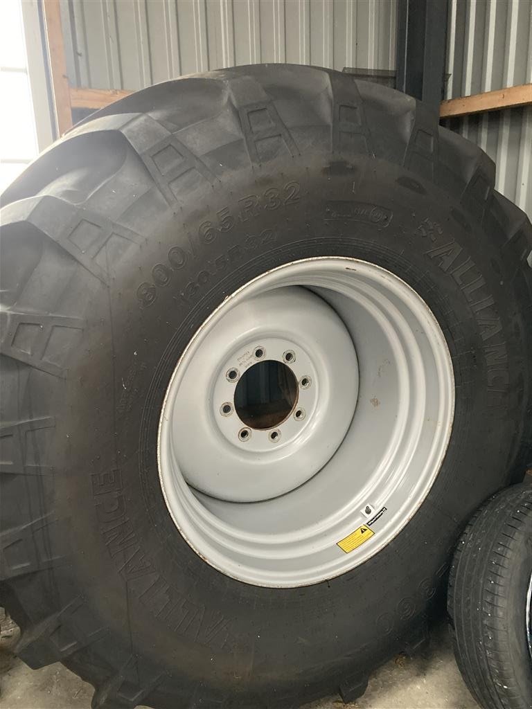 Mähdrescher του τύπου Massey Ferguson KOMPLET HJUL med nyt dæk str. 800/65R32, Gebrauchtmaschine σε Vejle (Φωτογραφία 3)