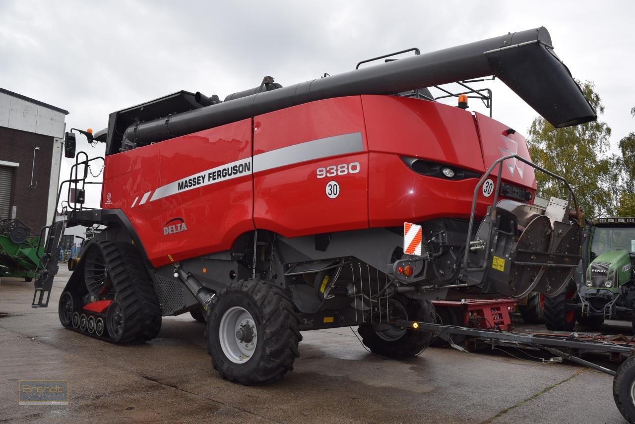 Mähdrescher от тип Massey Ferguson MF 9380 Delta Hybrid, Gebrauchtmaschine в Oyten (Снимка 5)