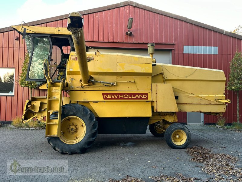 Mähdrescher van het type New Holland 8030, Gebrauchtmaschine in Ellerdorf