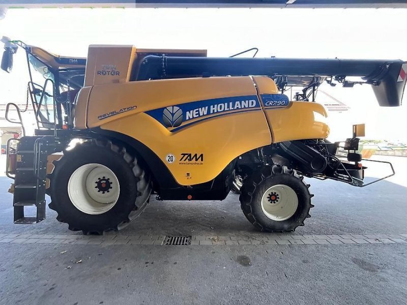 Mähdrescher от тип New Holland cr 7.90 + 8,53m sw + ssw, Gebrauchtmaschine в ANRODE / OT LENGEFELD (Снимка 1)