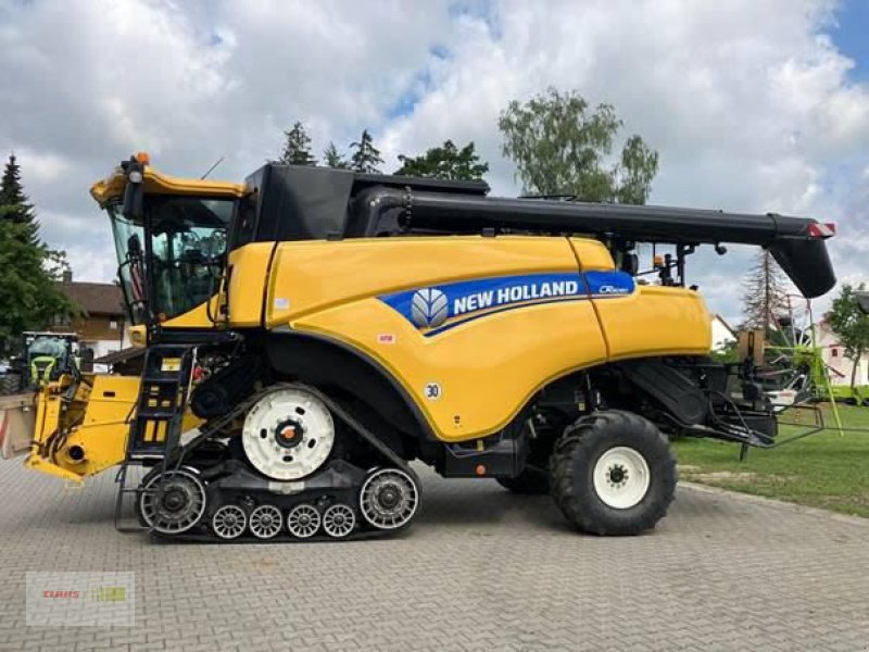 Mähdrescher typu New Holland CR 8080, Gebrauchtmaschine v Moos (Obrázek 4)