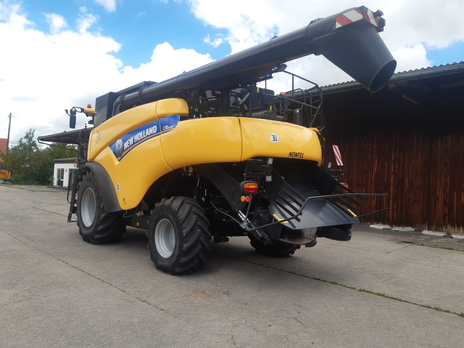 Mähdrescher van het type New Holland CR 8080, Gebrauchtmaschine in Penzing (Foto 9)