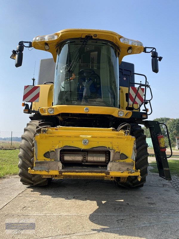 Mähdrescher tip New Holland CR 8080, Gebrauchtmaschine in Bad Köstritz (Poză 2)