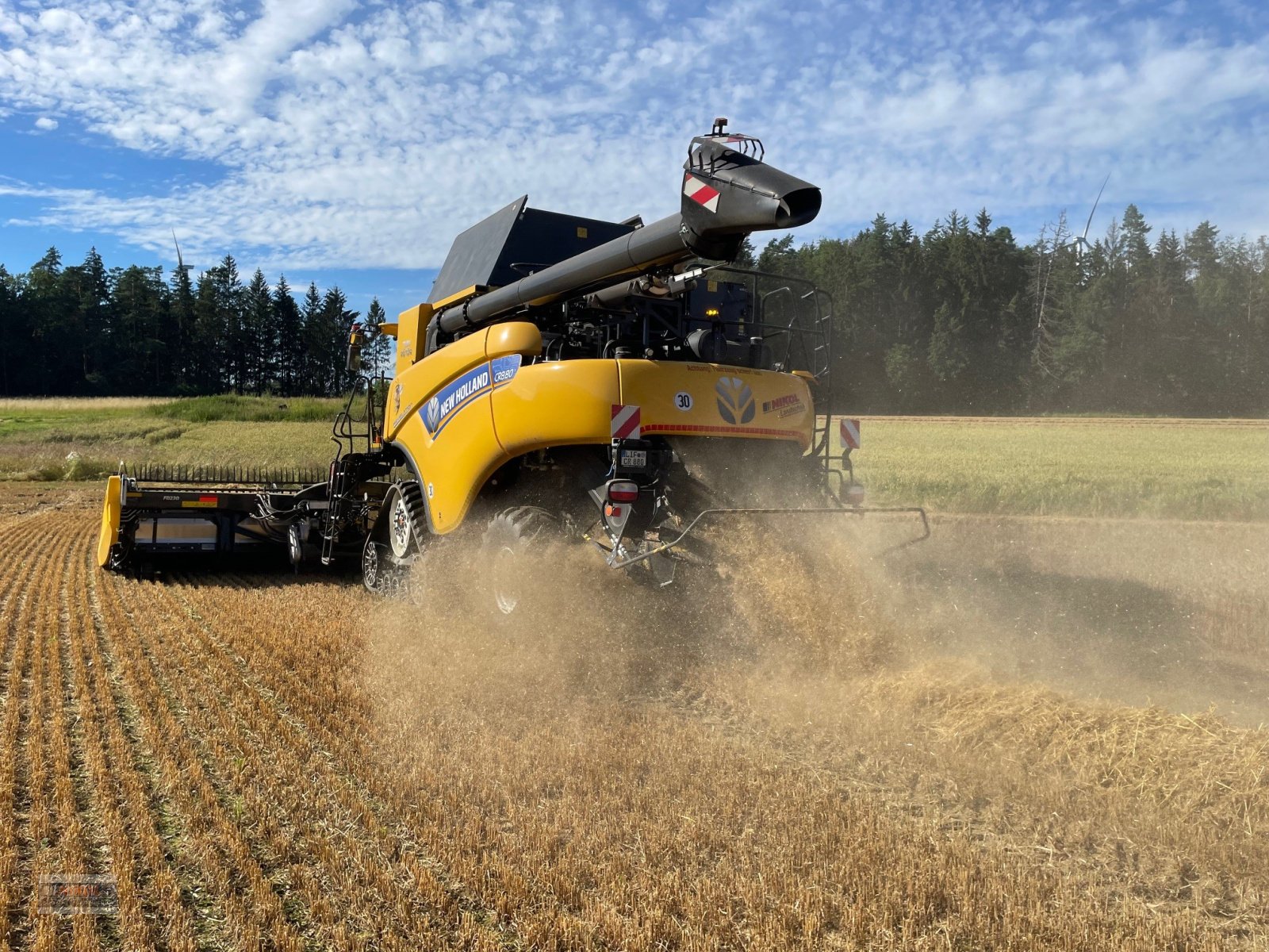 Mähdrescher of the type New Holland CR 8.80 Raupe - Intelli Sense, Gebrauchtmaschine in Lichtenfels (Picture 2)