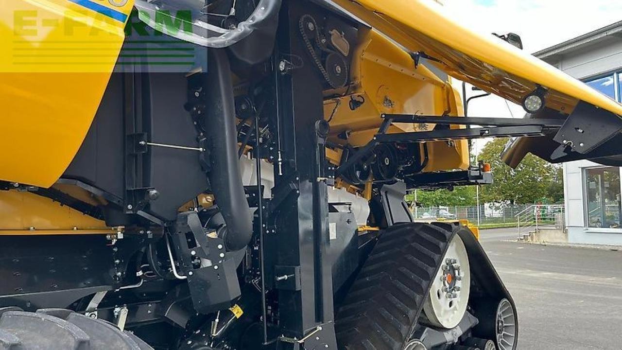 Mähdrescher Türe ait New Holland cr 8.80 raupe, Gebrauchtmaschine içinde ANRODE / OT LENGEFELD (resim 10)