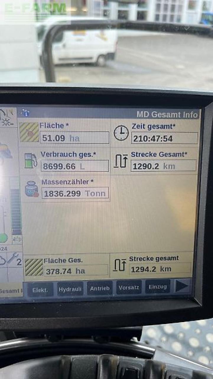 Mähdrescher Türe ait New Holland cr 8.80 raupe, Gebrauchtmaschine içinde ANRODE / OT LENGEFELD (resim 17)