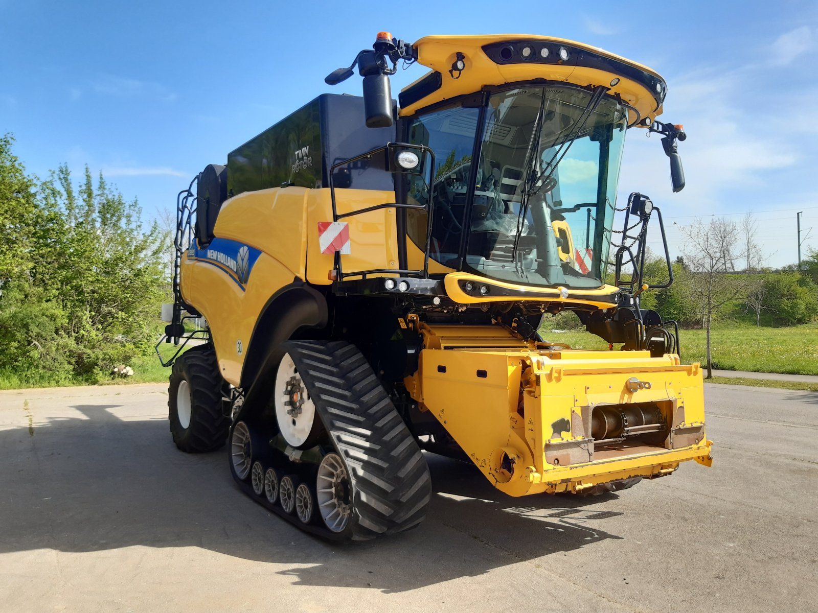 Mähdrescher typu New Holland CR 8.80 SmartTrax Terraglide, Gebrauchtmaschine w Penzing (Zdjęcie 4)