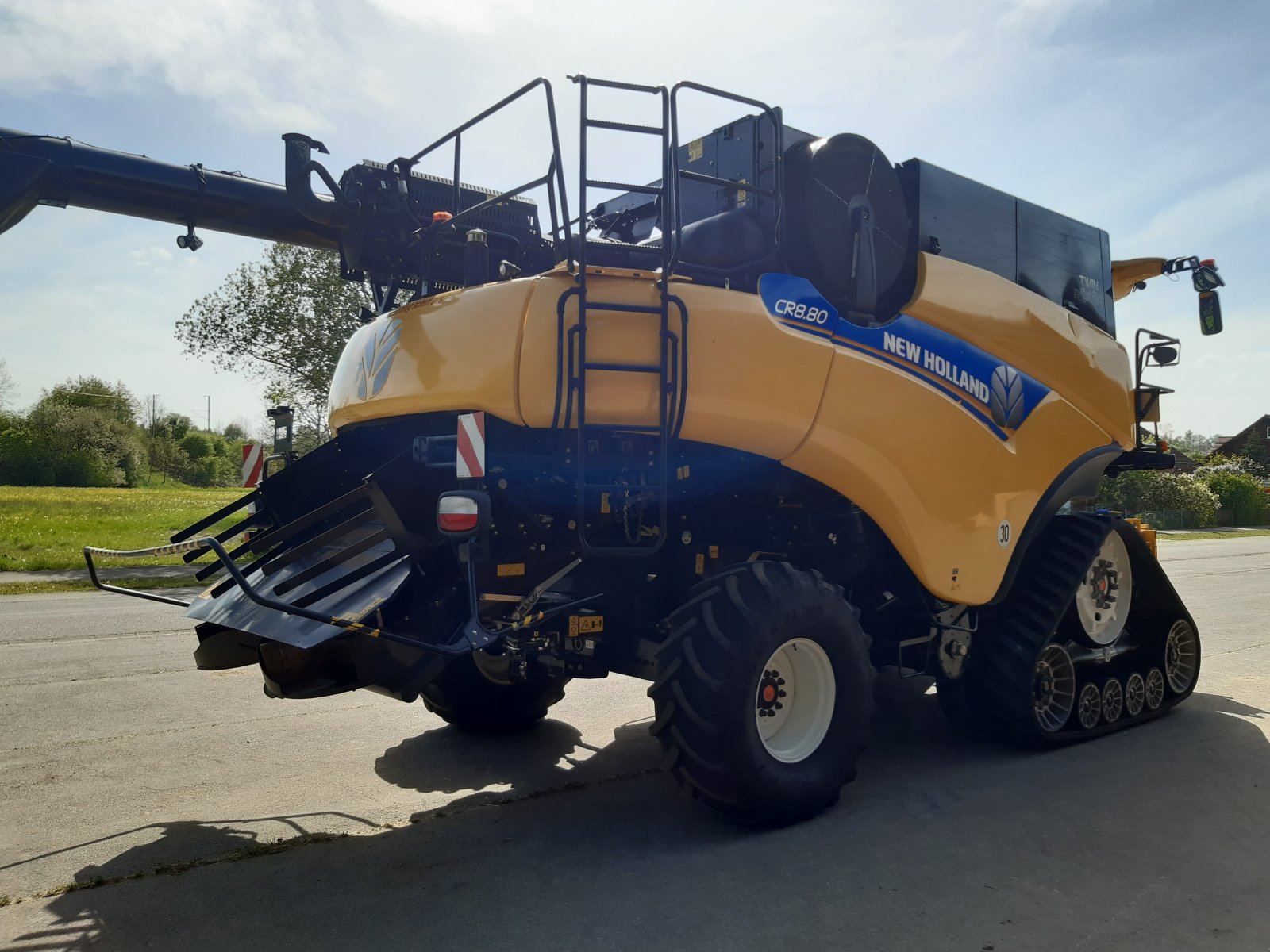 Mähdrescher del tipo New Holland CR 8.80 SmartTrax Terraglide, Gebrauchtmaschine In Penzing (Immagine 7)