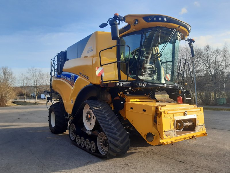 Mähdrescher del tipo New Holland CR 8.80 ST Terraglide Intellisense VF 9,15, Gebrauchtmaschine en Penzing (Imagen 1)