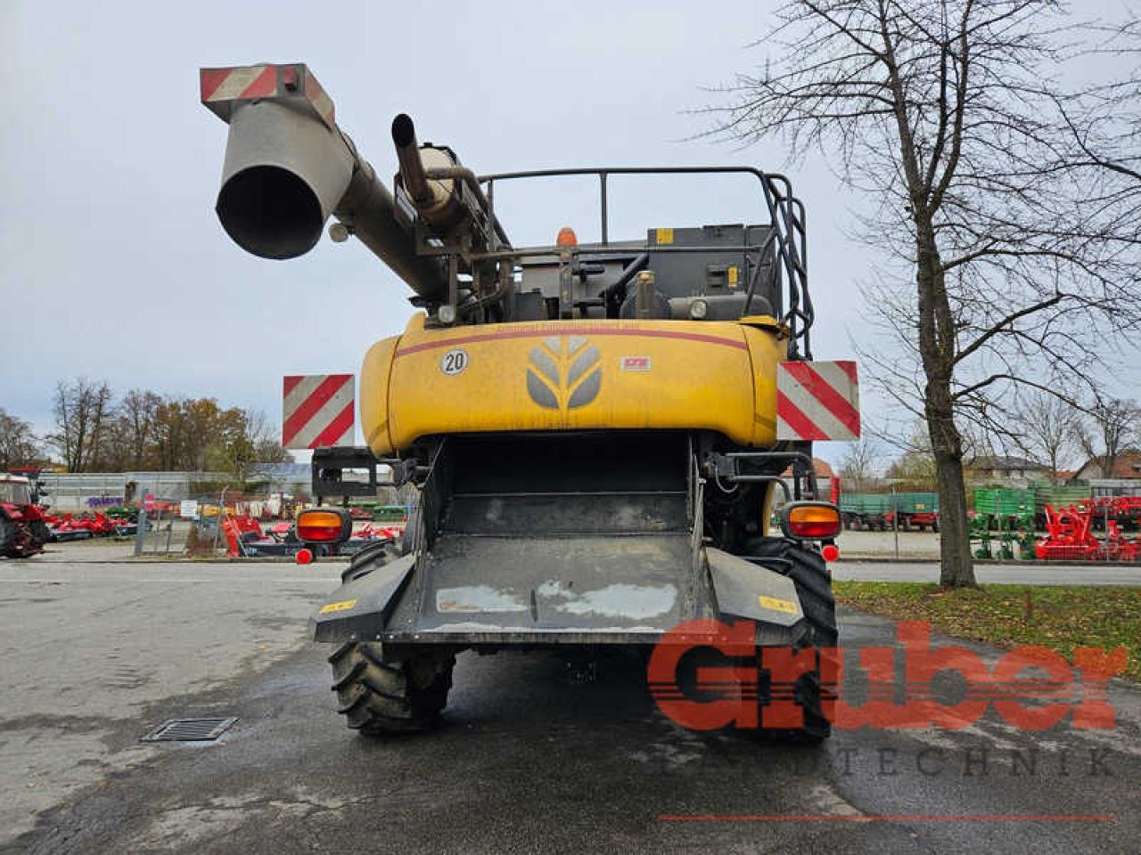 Mähdrescher del tipo New Holland CR 8.80, Gebrauchtmaschine In Ampfing (Immagine 7)