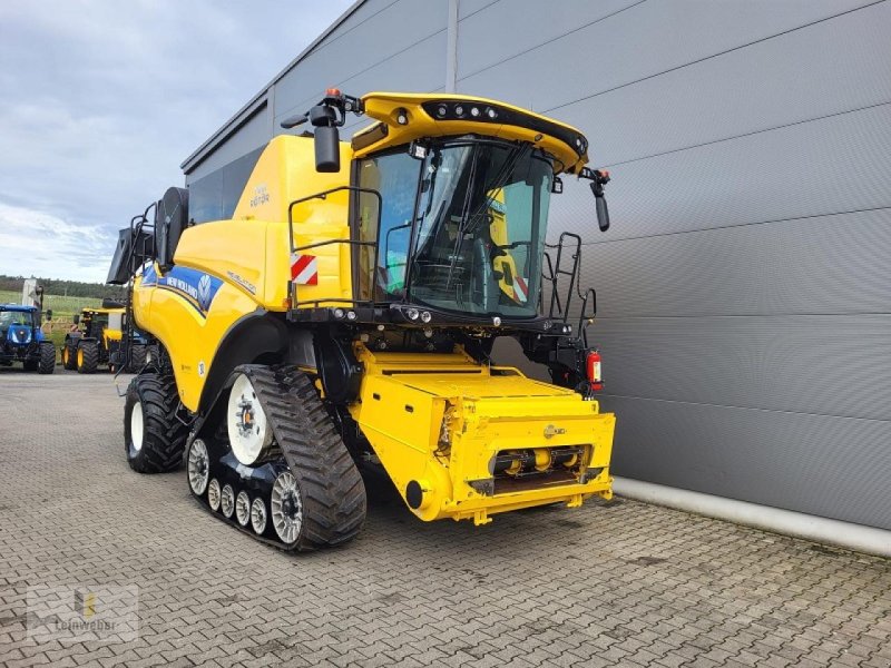 Mähdrescher del tipo New Holland CR 8.90 Raupe, Gebrauchtmaschine en Neuhof - Dorfborn (Imagen 1)