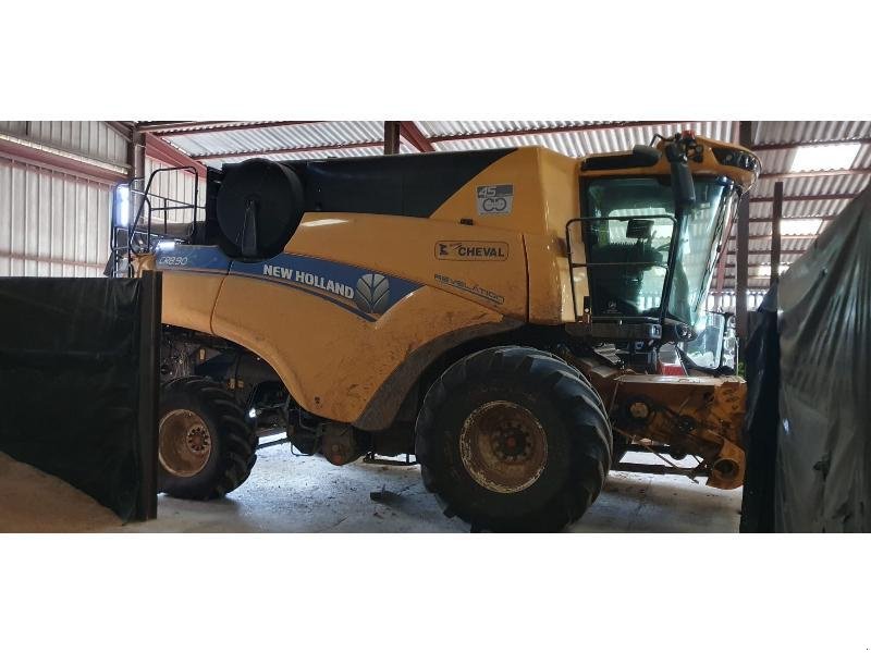 Mähdrescher za tip New Holland CR 8.90, Gebrauchtmaschine u VERDUN (Slika 2)