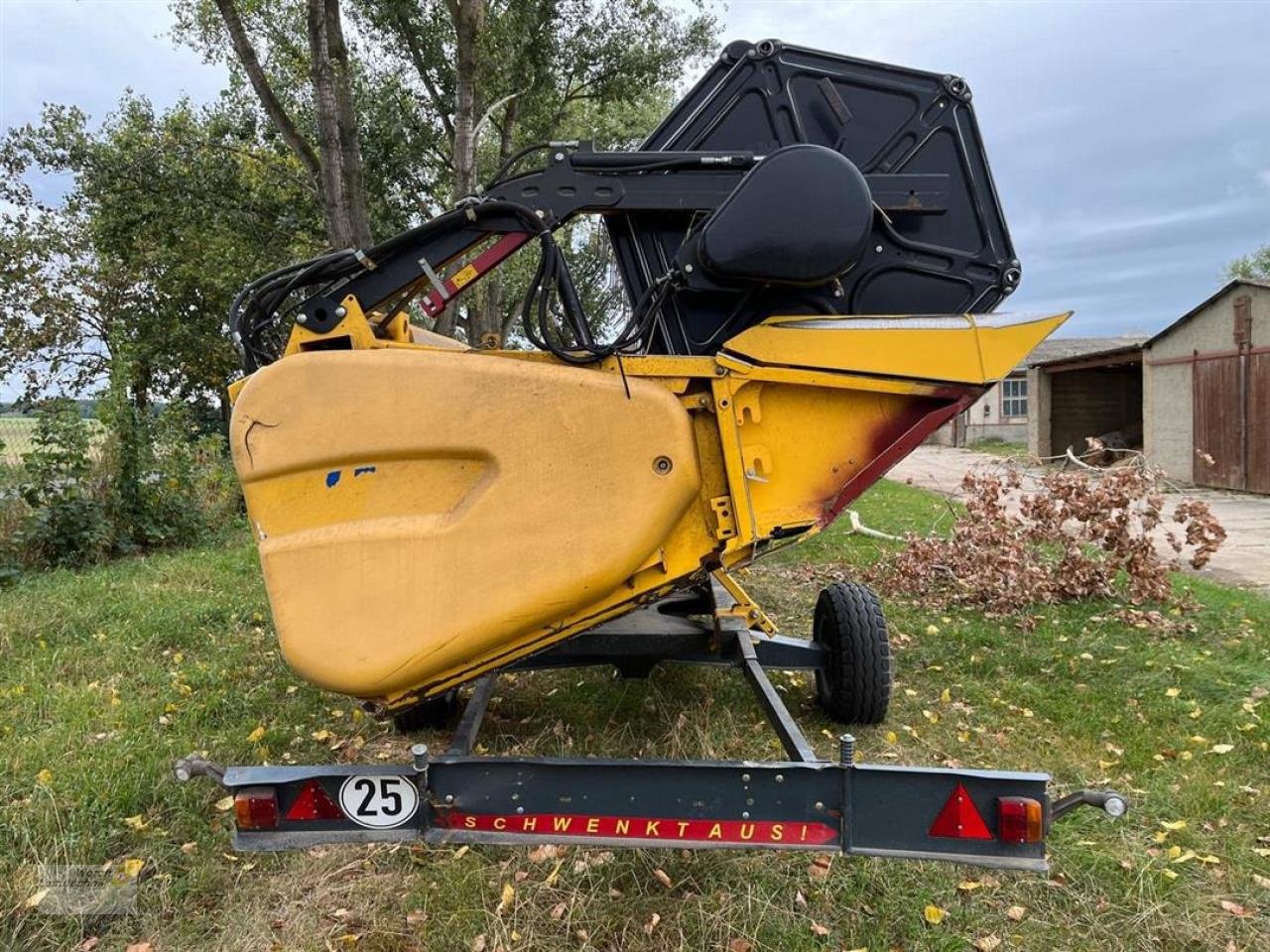 Mähdrescher del tipo New Holland CR 9070, Gebrauchtmaschine en Schora (Imagen 22)