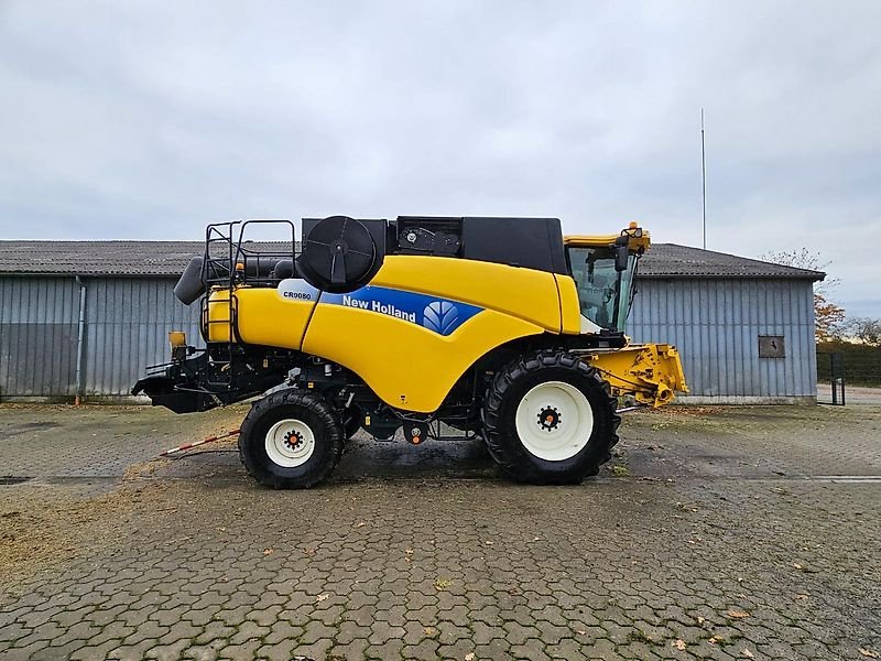 Mähdrescher tip New Holland CR 9080 mit Brandschaden, Gebrauchtmaschine in Honigsee (Poză 10)