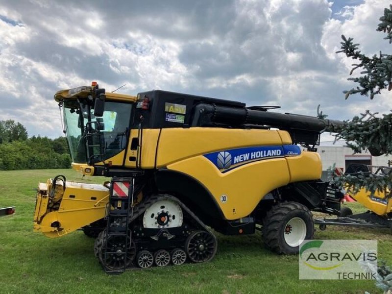 Mähdrescher typu New Holland CR 9080 SCR RAUPE, Gebrauchtmaschine w Schladen (Zdjęcie 2)