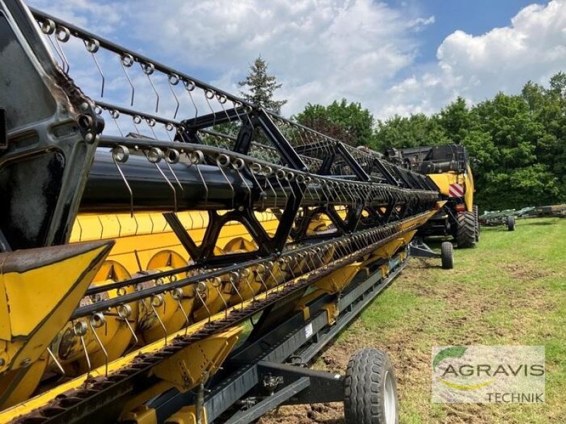 Mähdrescher tipa New Holland CR 9080 SCR RAUPE, Gebrauchtmaschine u Schladen (Slika 22)