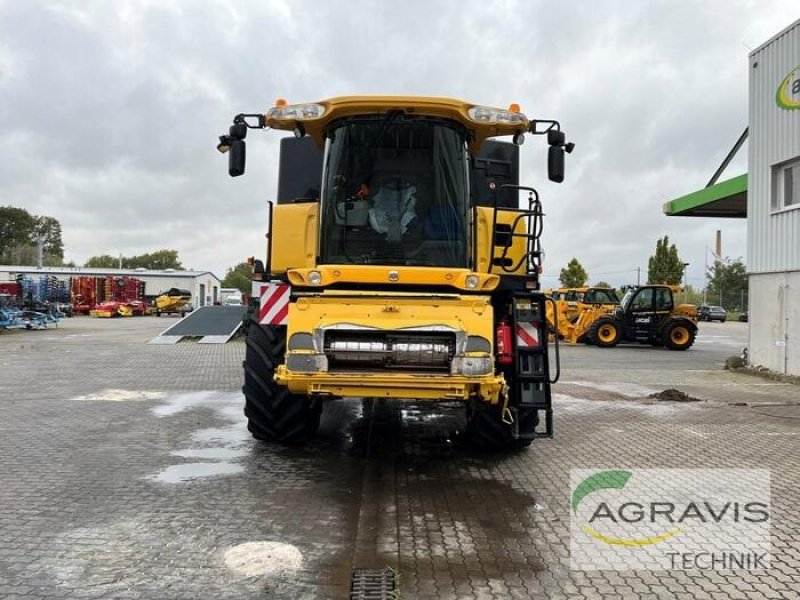 Mähdrescher van het type New Holland CR 9080, Gebrauchtmaschine in Calbe / Saale (Foto 9)