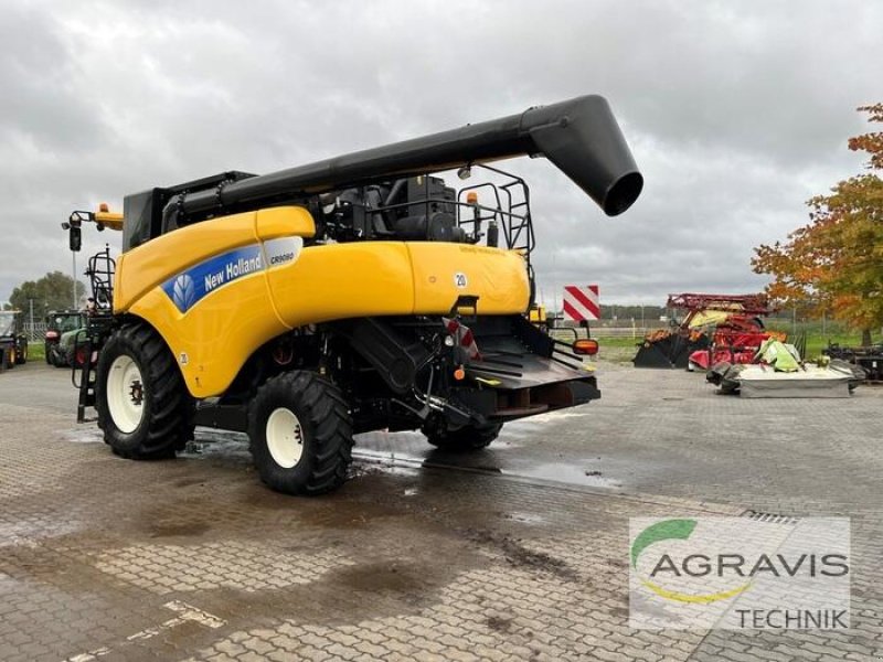 Mähdrescher of the type New Holland CR 9080, Gebrauchtmaschine in Calbe / Saale (Picture 3)