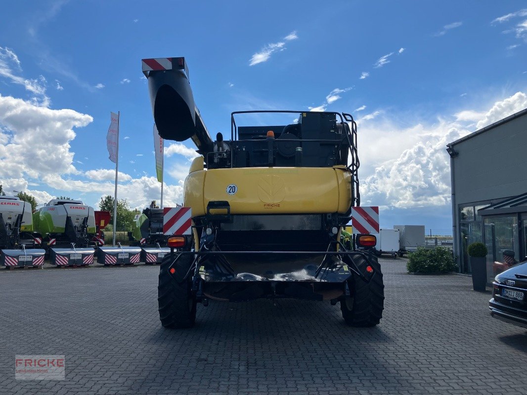 Mähdrescher typu New Holland CR 9090 Allrad, Gebrauchtmaschine v Demmin (Obrázek 14)