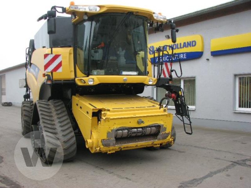 Mähdrescher del tipo New Holland CR 9090 SCR, Gebrauchtmaschine In Jördenstorf (Immagine 2)