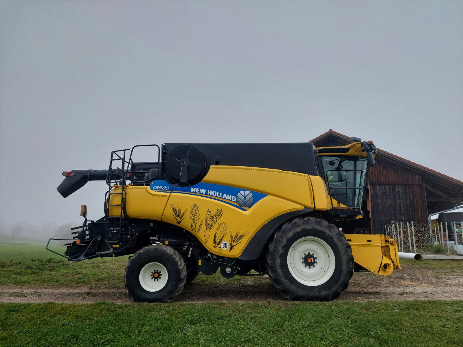 Mähdrescher of the type New Holland CR 9.80, Gebrauchtmaschine in Miltach (Picture 5)