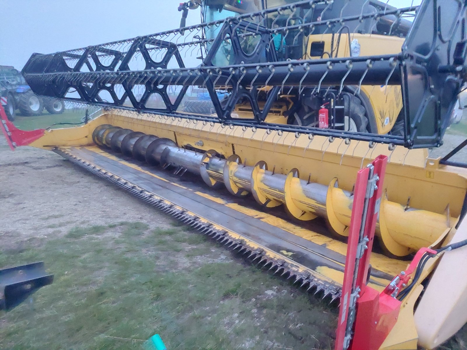 Mähdrescher tipa New Holland CR 9.80, Gebrauchtmaschine u Miltach (Slika 11)