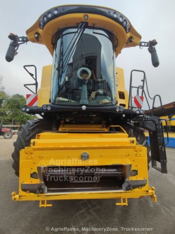 Mähdrescher от тип New Holland CR 9.80, Gebrauchtmaschine в FRESNAY LE COMTE (Снимка 3)