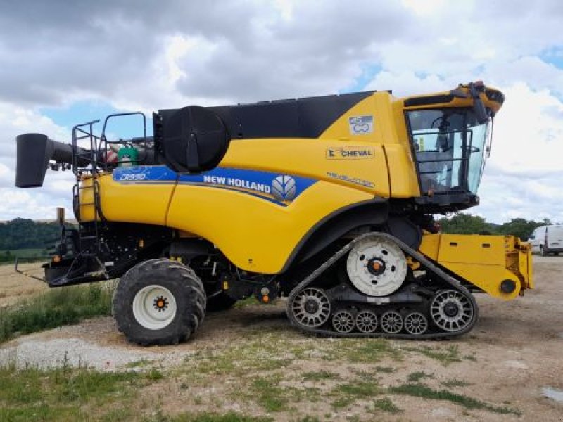 Mähdrescher типа New Holland CR 9.90, Gebrauchtmaschine в VELAINES (Фотография 4)