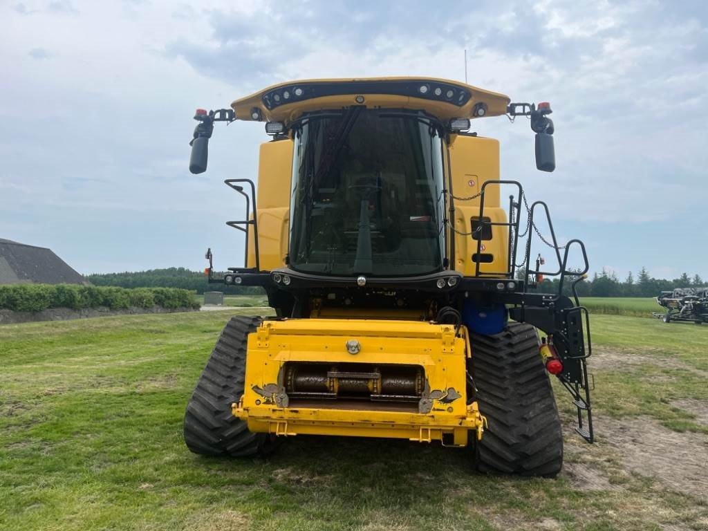 Mähdrescher typu New Holland CR 9.90, Gebrauchtmaschine w Randers SV (Zdjęcie 2)