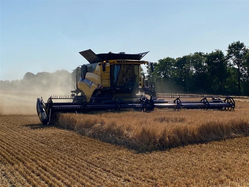 Mähdrescher tip New Holland CR10.90 34" Traks 4WD, Gebrauchtmaschine in Holstebro (Poză 1)