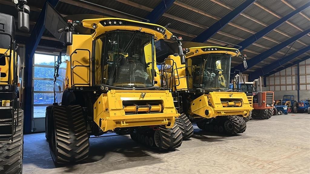 Mähdrescher del tipo New Holland CR10.90 SLH + 41” VarioFeed HD/MacDon FD2, Gebrauchtmaschine en Gjerlev J. (Imagen 3)