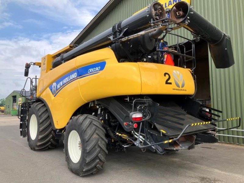 Mähdrescher del tipo New Holland CR10.90, Gebrauchtmaschine In Middelfart (Immagine 6)