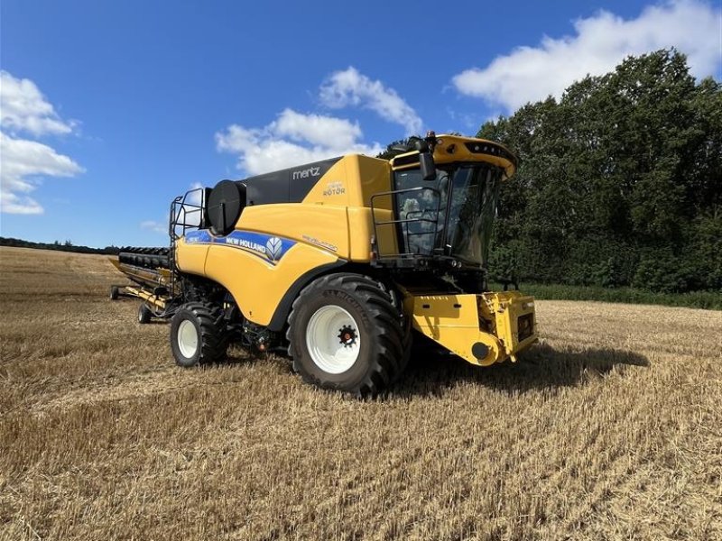 Mähdrescher typu New Holland CR8.90 ST5, Gebrauchtmaschine w Maribo (Zdjęcie 1)