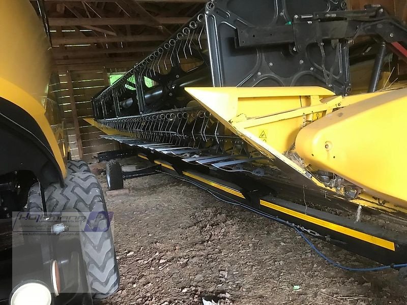 Mähdrescher van het type New Holland CR9070, Gebrauchtmaschine in Ober-Ramstadt (Foto 3)