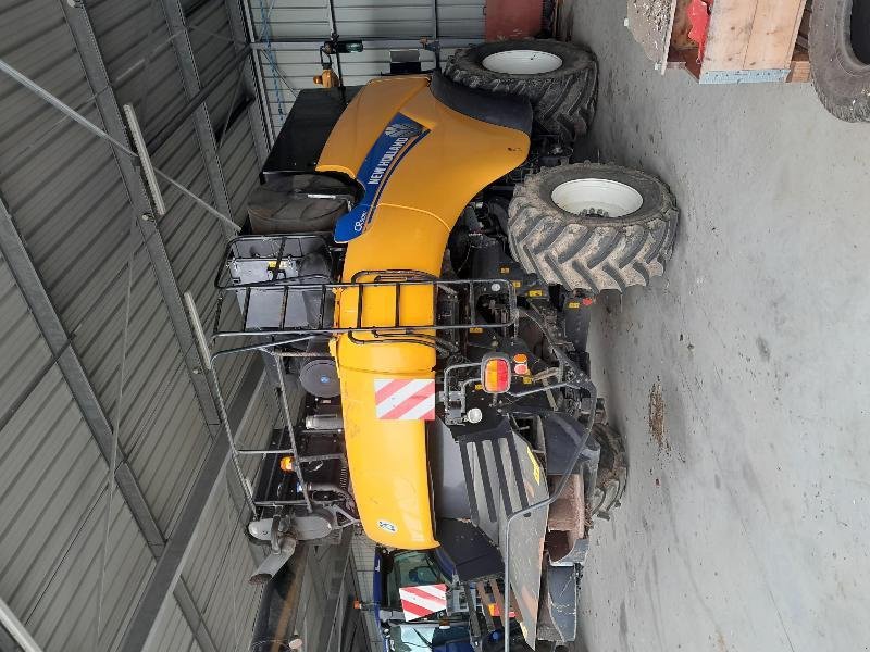 Mähdrescher of the type New Holland CR9080, Gebrauchtmaschine in ANTIGNY (Picture 5)