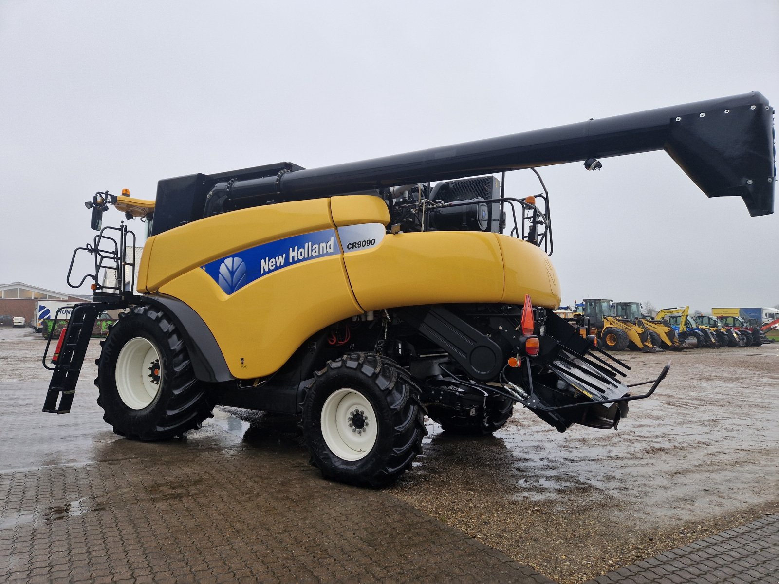 Mähdrescher van het type New Holland CR9090 SLH, Gebrauchtmaschine in Thisted (Foto 2)