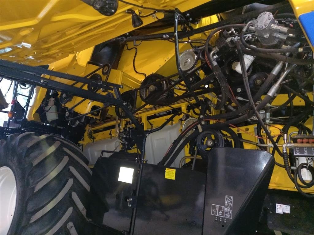 Mähdrescher del tipo New Holland CR9.80, Gebrauchtmaschine en Roskilde (Imagen 6)