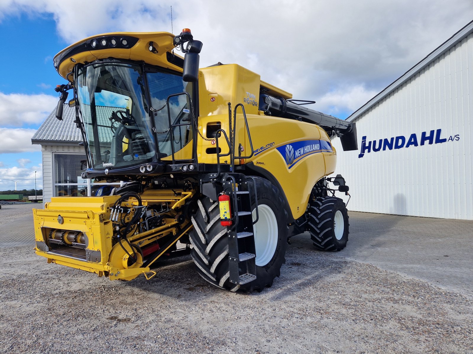 Mähdrescher van het type New Holland CR9.90 SLH, Gebrauchtmaschine in Thisted (Foto 2)