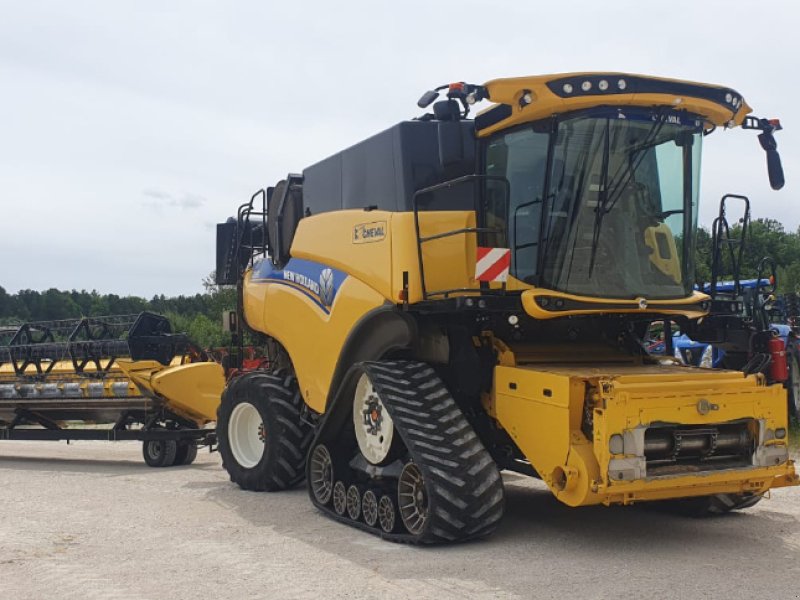 Mähdrescher du type New Holland CR9.90 smart Trax, Gebrauchtmaschine en Lérouville (Photo 1)