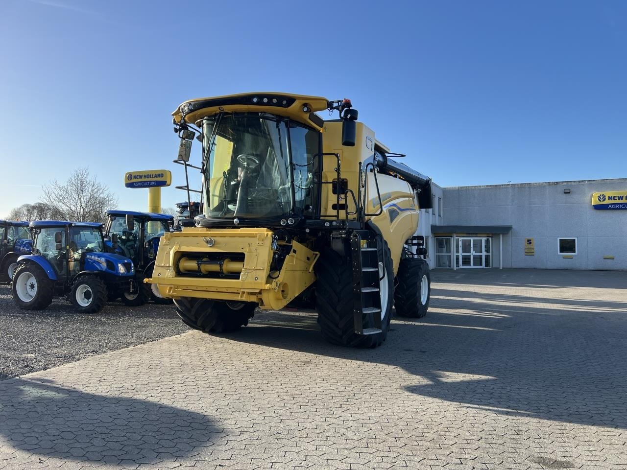 Mähdrescher van het type New Holland CR9.90 ST5 EMEA 14.5, Gebrauchtmaschine in Hadsten (Foto 1)