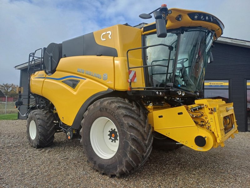 Mähdrescher типа New Holland CR9.90 ST5, Gebrauchtmaschine в Skjern