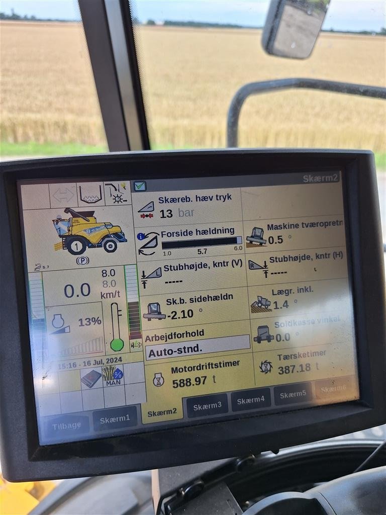 Mähdrescher del tipo New Holland CR9.90 ST.V Med 35 fod VarioFeed bord, Gebrauchtmaschine en Maribo (Imagen 7)