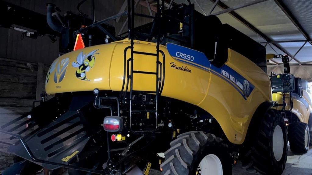 Mähdrescher del tipo New Holland CR9.90, Gebrauchtmaschine In Sakskøbing (Immagine 3)