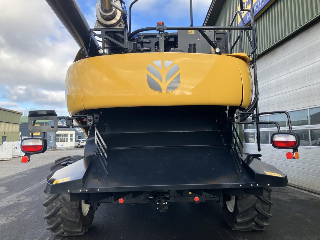 Mähdrescher del tipo New Holland CR9.90, Gebrauchtmaschine en Middelfart (Imagen 8)