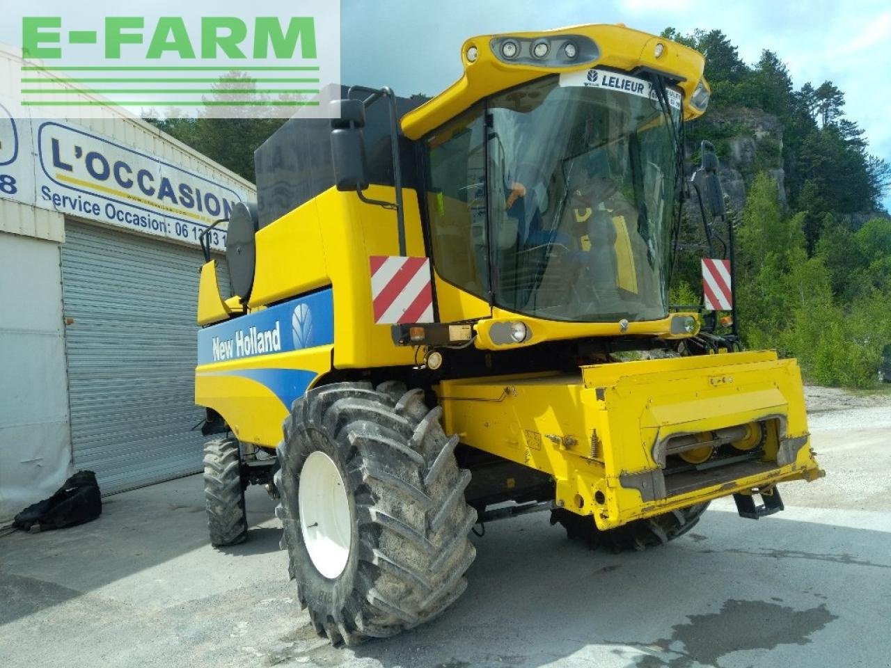 Mähdrescher tipa New Holland csx 7050, Gebrauchtmaschine u CHAUVONCOURT (Slika 2)