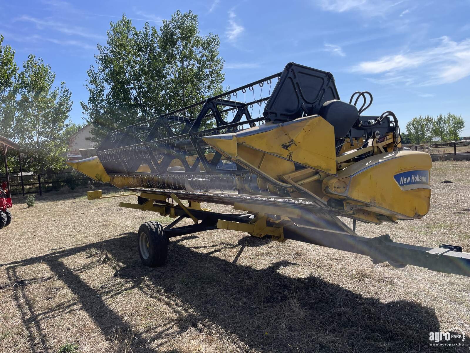 Mähdrescher typu New Holland CSX7080, Gebrauchtmaschine w Csengele (Zdjęcie 9)