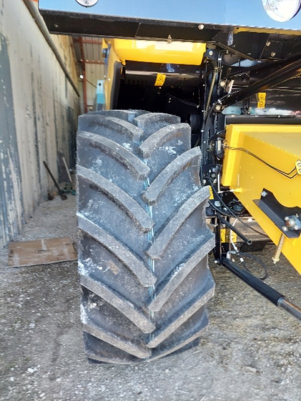 Mähdrescher tip New Holland CX 5,80, Gebrauchtmaschine in VERT TOULON (Poză 4)